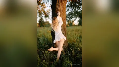 VeronikaMitchel — Beautiful at sunset😍🌼