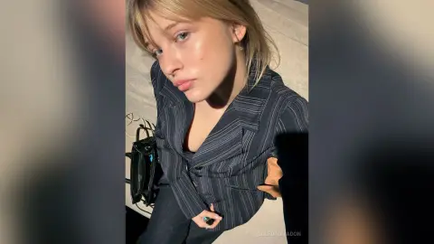 SoledadMadon — Addicted to Your Touch