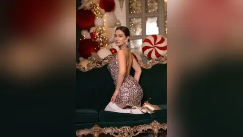 ChloeCalloway — 𝒞𝒽𝓇𝒾𝓈𝓉𝓂𝒶𝓈🎄
