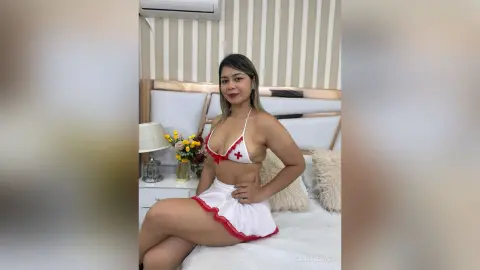 CarlyCluad — Sexy me BB