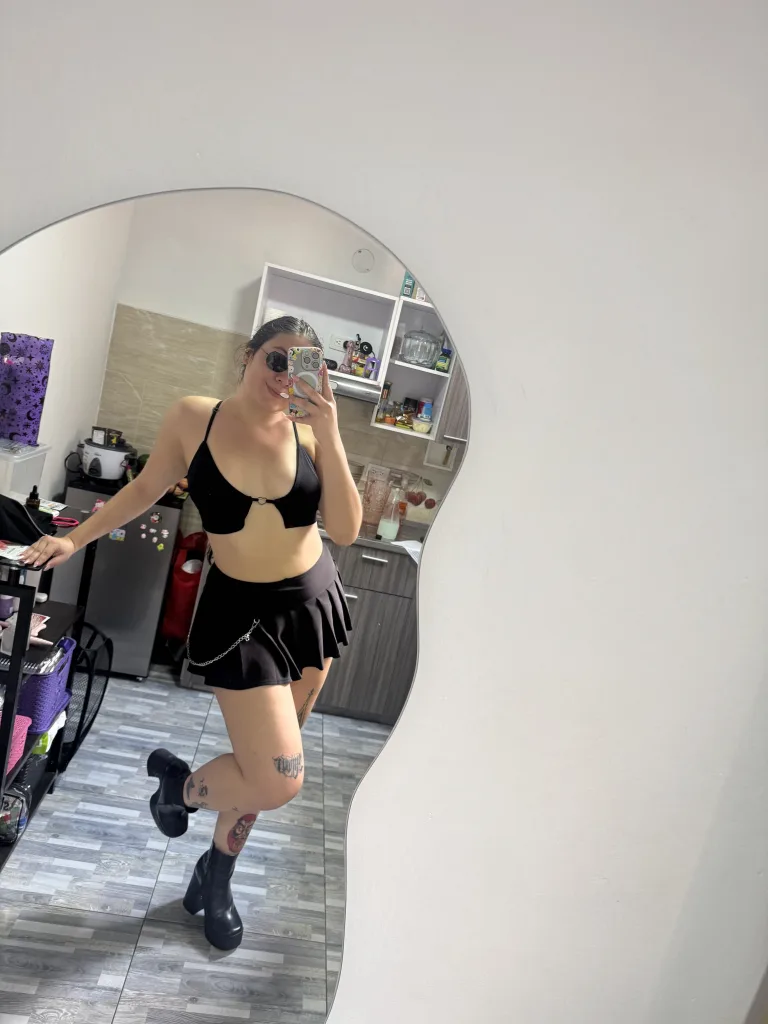 VeraBlackwood — Streamate Photos