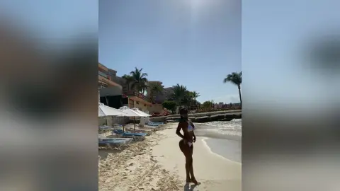VivianaTaylor — .