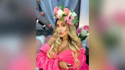 LaurenVenezs — Valentine's Day