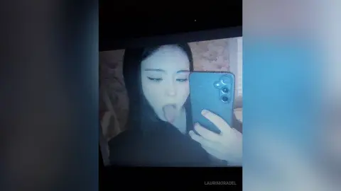 LauriMoradel —  