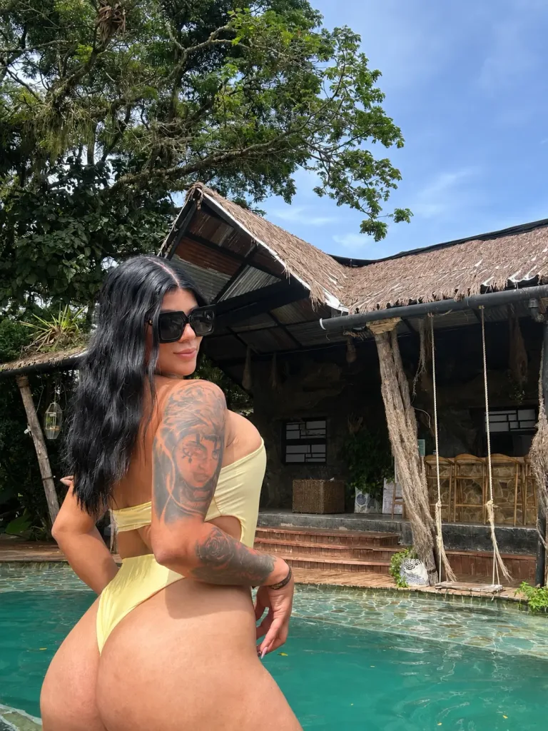 Janett_cruz — Streamate Photos