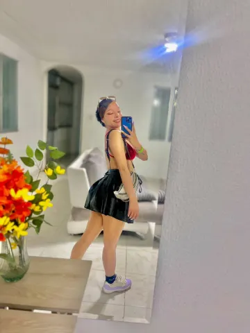 scarlett_luxx — Streamate Photos