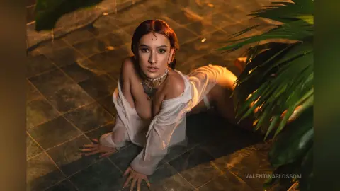 ValentinaBlossom — wet girl