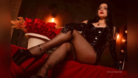VioletWayne — Divine Seduction
