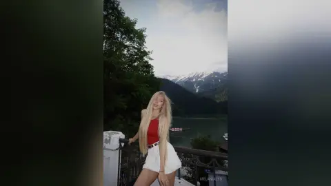 MelaniaLys — vacation😍