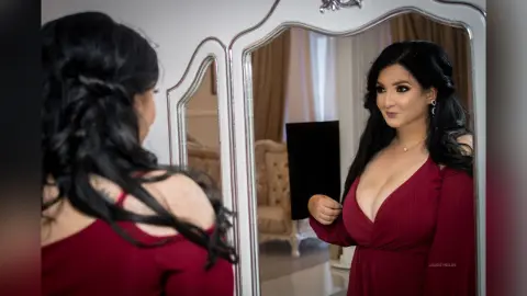 LisaReynolds — Lady in red