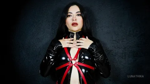 LunaThika — 🔥