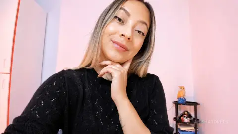 ArishaTorres — selfie