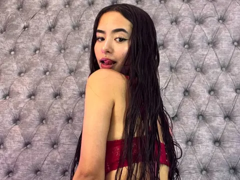 Paithonyee — Streamate Photos