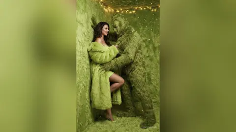 FlaviaMoon — Powered by Grinch Energy.