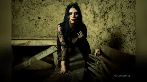 AlissiaChase — Sexy vampire!