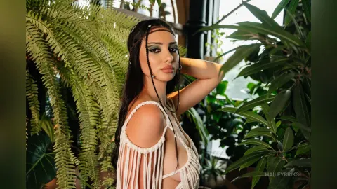 HaileyBriks — Nature and beauty🌿🔥