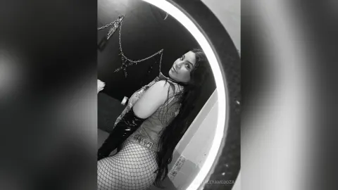 KathaleyaMedoza — hot