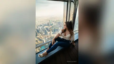 ZoeVillalobos — Hi from Dubai