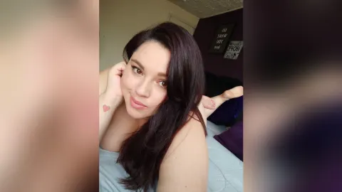 LissaClaire — come to my bed
