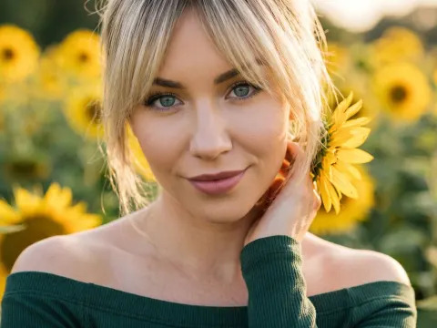RalunaMikaelson — LiveJasmin cam model