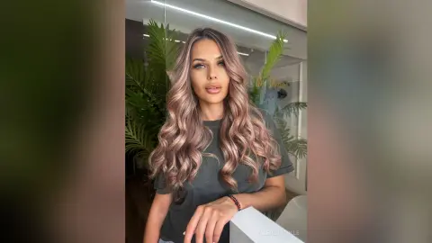 ValerieNicolle — New Hair