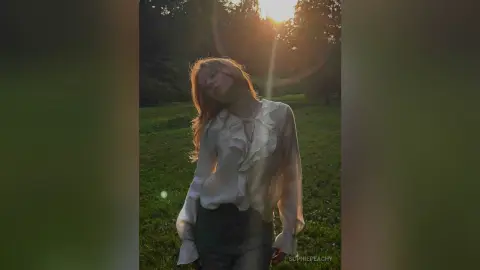SophiePeachy — sunshine 