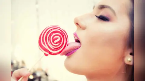 EvaBluez — Lick me...