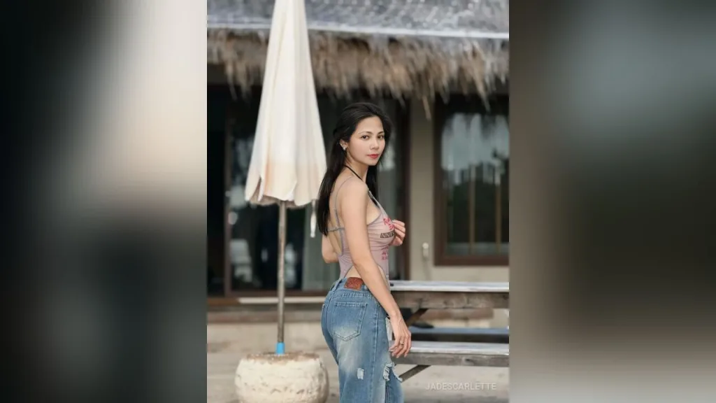 JadeScarlette — Latest