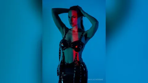 MaylaCherinne — Undeniable temptation