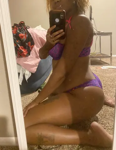 LakaylaRichardson — Streamate Photos
