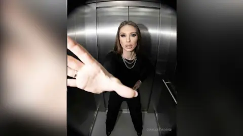 GiselleThorne — 🖤🛗