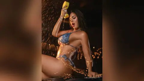 SophieHamilton — 🚗💧🔥