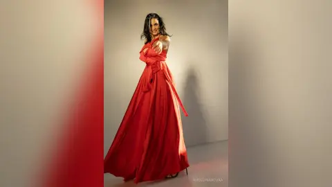 AngelinaKunis — The Lady in red