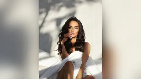 InesMoore — Waking Up to Temptation 🥰