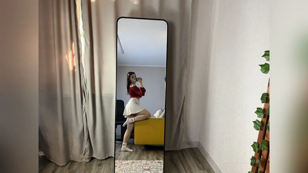 MelissaCartie — live cam