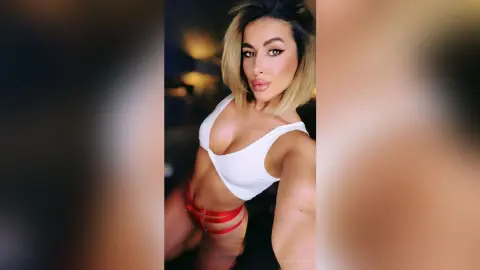 SophieChase — Selfies
