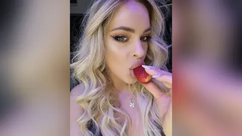 RosemaryEvan — SExy feeling!