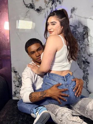 AlanaRose27 — Streamate Photos