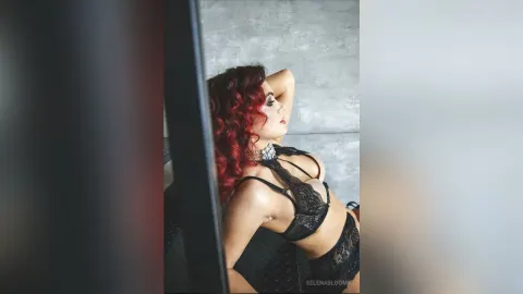 SelenaBlooms — It's me