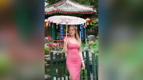 AntonellaBosch — Hong Kong 😍