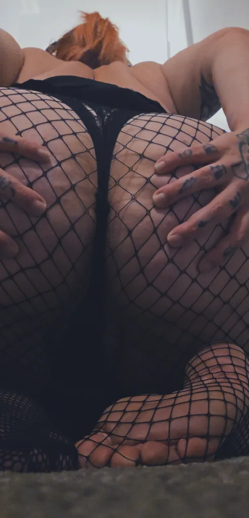 fishnettedvixen — Streamate Photos