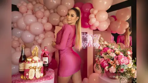 AdrianaAkerman — Barbie Bday💋