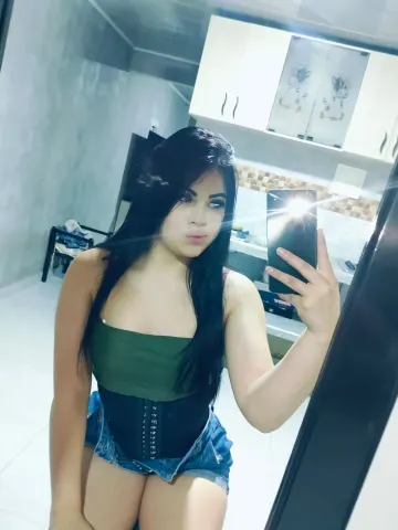 Miiaa_69 — Streamate Photos