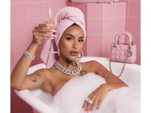 KatalunaSebastan cam model