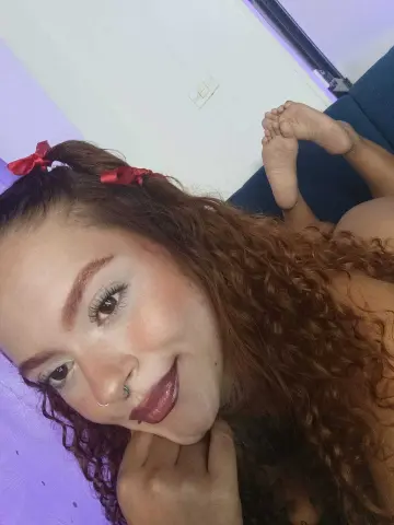 Caroline_Clark — Streamate Photos