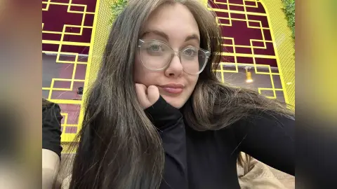 EmilyLoven — 🥰🥰🥰