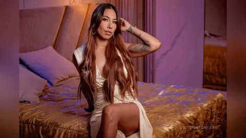 VictoriaFontaine — Golden Desire ✨