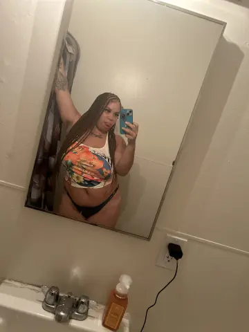 VelvetRise — Streamate Photos