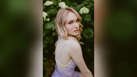 VeronikaMitchel — 🌸Goddess in the garden