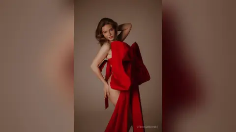 VeronaBrucker — Holiday Photoshoot!